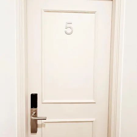 Rooms4you 3 In Historic Center Of Πανσιόν Μπράγκα