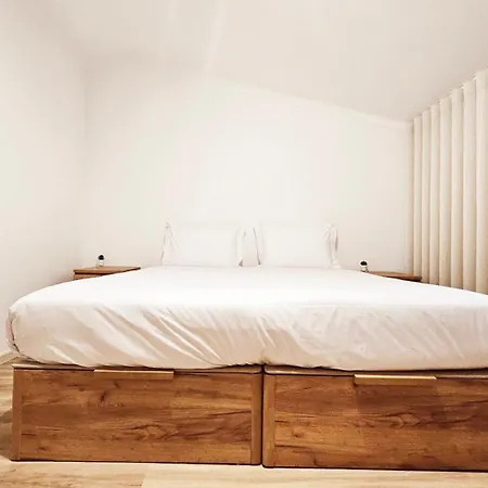 Πανσιόν Rooms4you 3 In Historic Center Of Μπράγκα