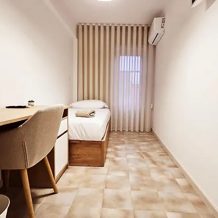 Πανσιόν Rooms4you 3 In Historic Center Of Μπράγκα