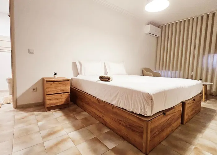 Πανσιόν Rooms4you 3 In Historic Center Of